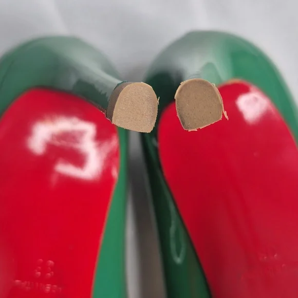 Christian Louboutin Green Patent Leather Classic Pumps EUR 36/US 6 - Picture 15 of 17